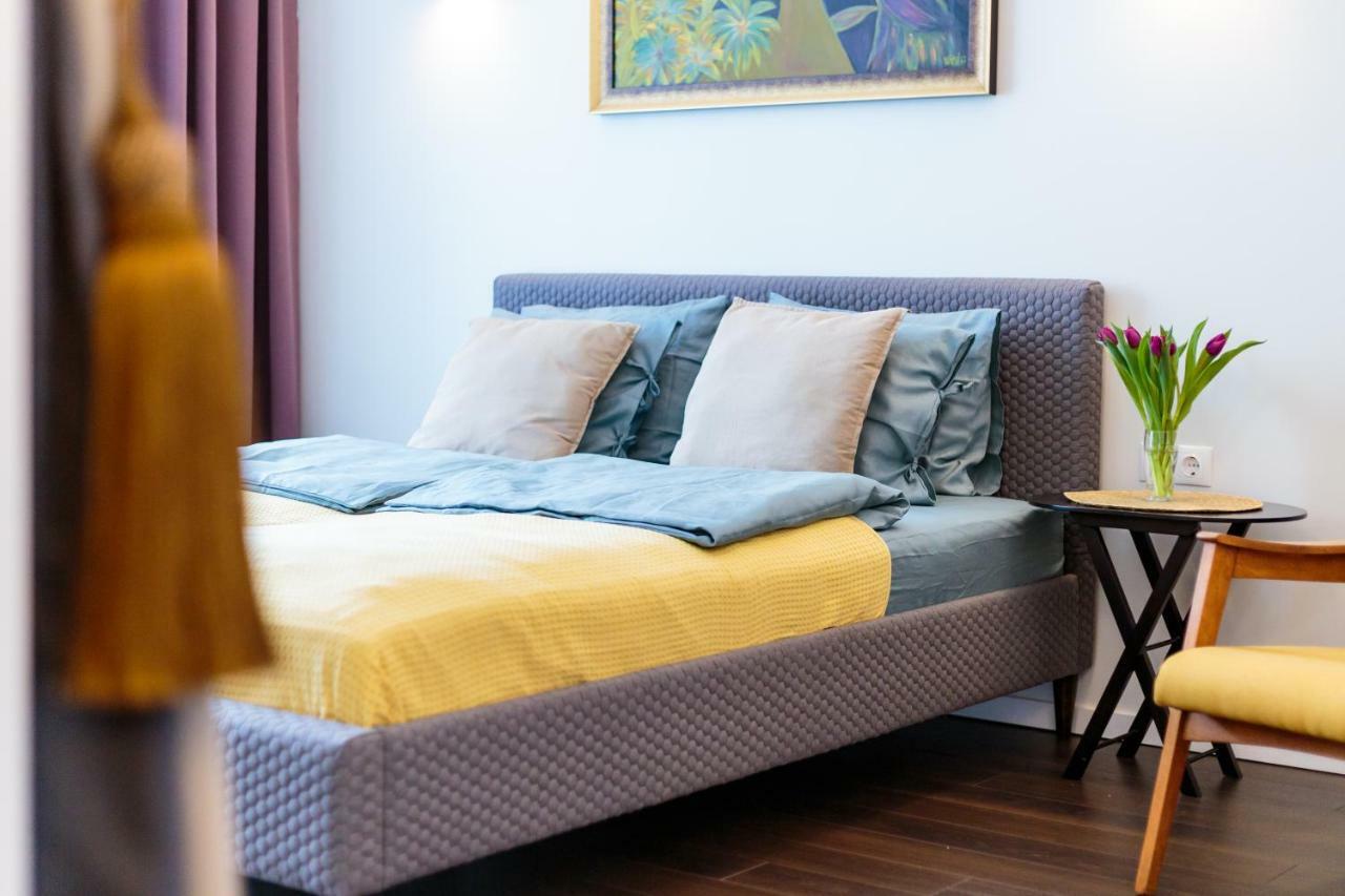 Romantic Apartment Close To The Old Town Vilnius Bagian luar foto